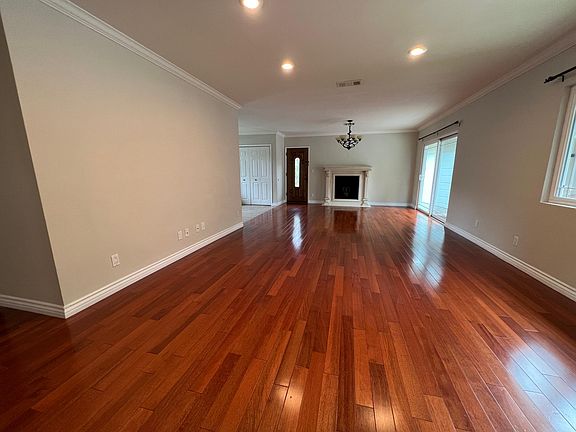 2nd image of 6341 La Reina Dr
