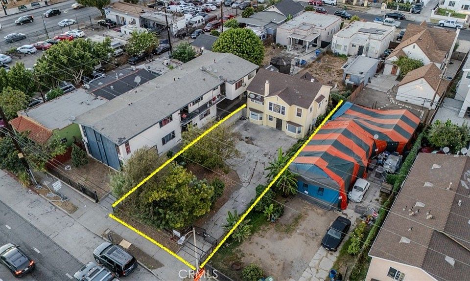 1st image of 433 W Century Blvd