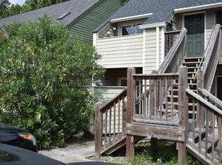 109 Cambridge Cir APT E-4, Murrells Inlet, SC 29576