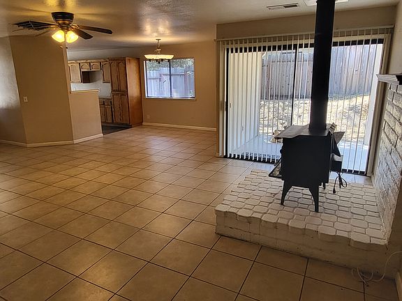 3rd image of 49739 Road 426