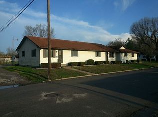 204 S Monroe St, West Frankfort, IL 62896
