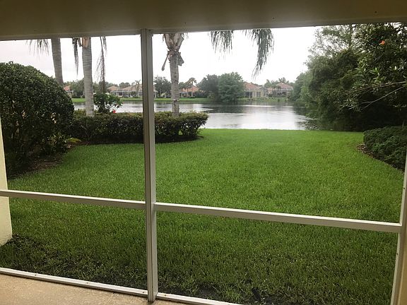 4th image of 8573 SE Retreat Dr