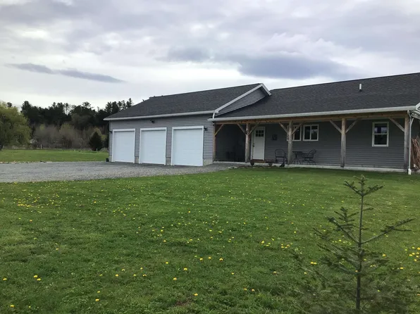 71 Willow Lane, Cambridge, VT 05444