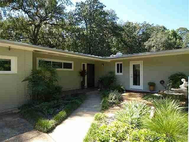 1st image of 913 Lasswade Dr