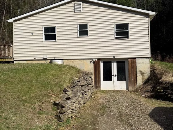 4150 Wilson Hollow Rd, Corning, NY 14830