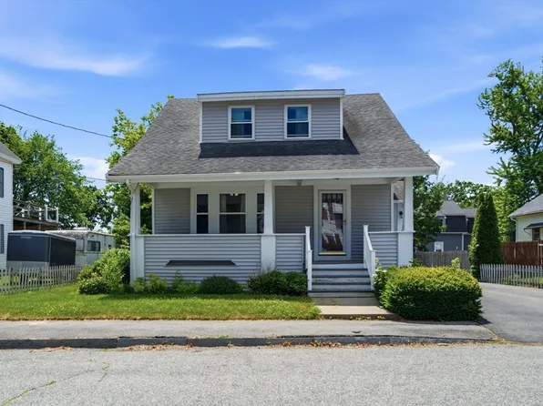 8 Jefferson Ave, Taunton, MA 02780