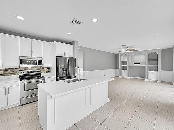 Kitchen & family room