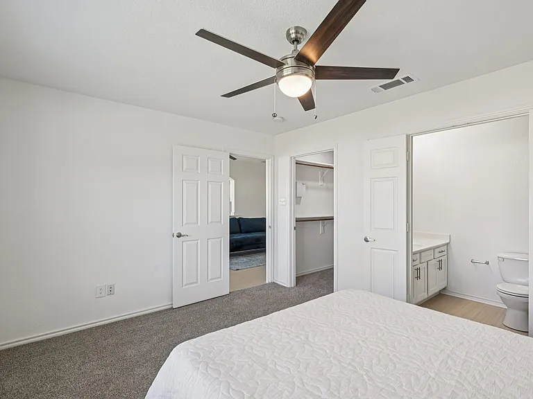 Nandina Way Townhomes — Photo 10