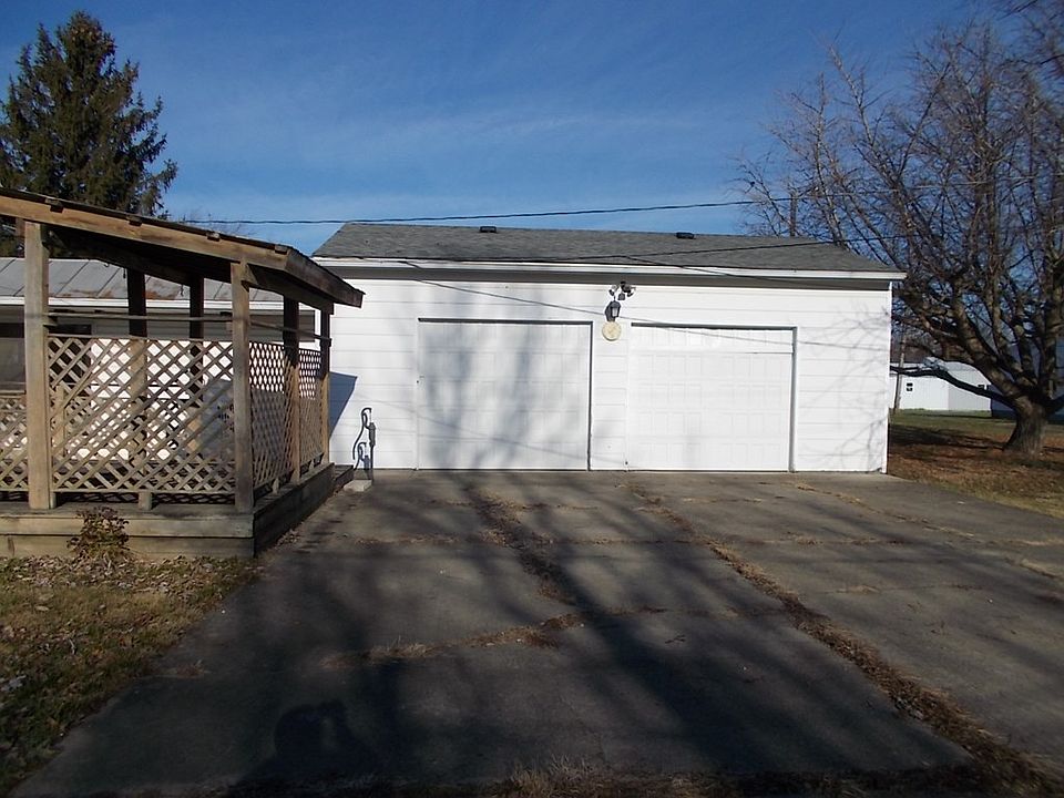 10898 6th St, Clarksburg, OH 43115 Zillow