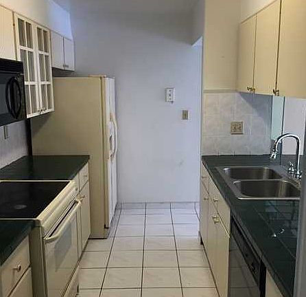 4th image of 240 W Park Dr #1054
