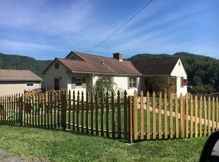 618 Rinehart Ave. Mullens Wv #25882, Mullens, WV 25882