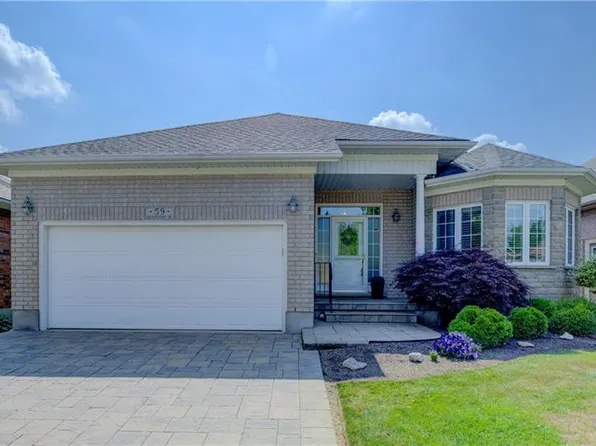 59 Devonshire Dr, Wilmot, ON N3A 4J6