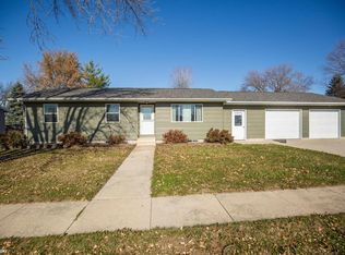 2317 E Spruce St, Algona, IA 50511