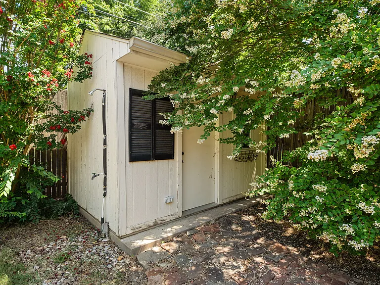3881 Gaspar Dr — Photo 33