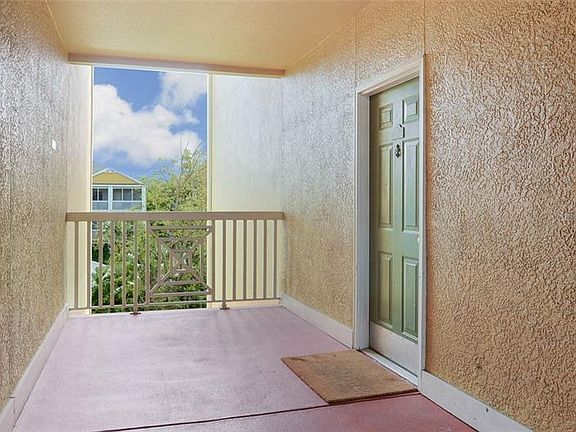 4th image of 4207 S Dale Mabry Hwy Unit 2314