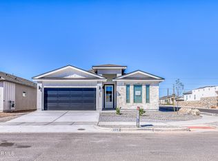 3893 Perspective St, El Paso, TX 79938