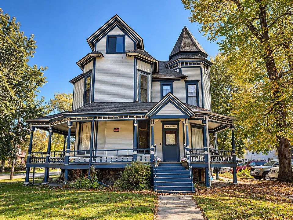 324 Stuart Ave #7
