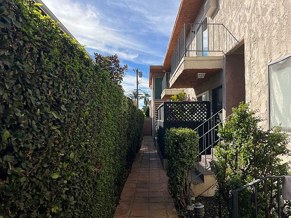 3rd image of 3359 Mentone Ave APT 8