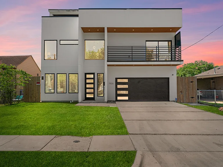 1526 Life Ave — Photo 1