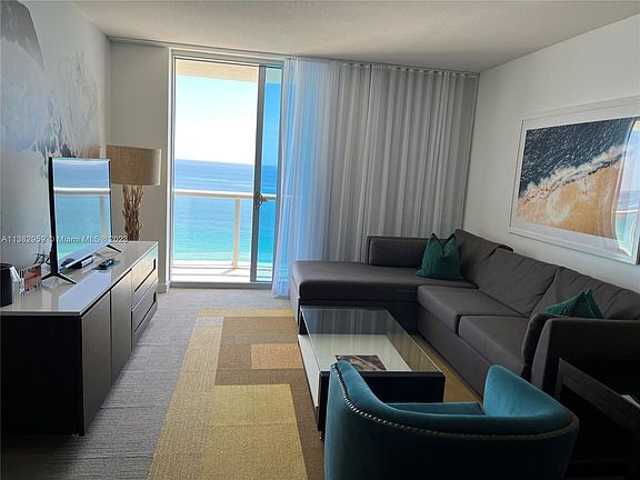 3rd image of 17315 Collins Ave #1701