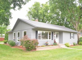 702 Gerald Ave, Sun Prairie, WI 53590