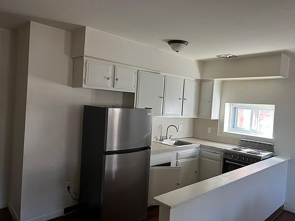 2nd image of 45 Wheeler Ave APT 3C
