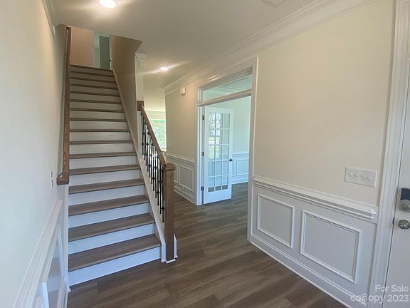 3rd image of 2192 Windley Dr #34
