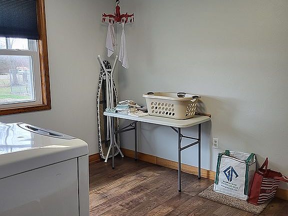 3rd Bedroom/current Laundry.