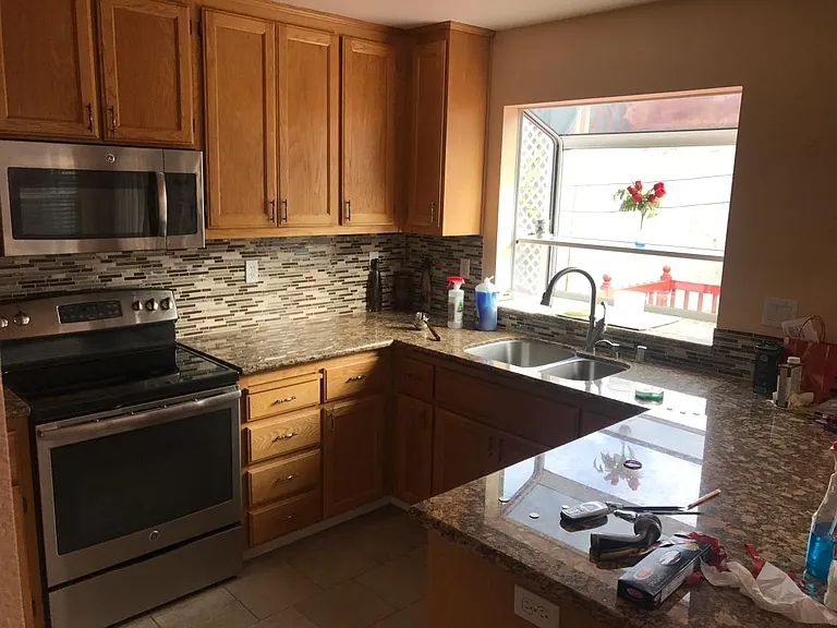 1202 Cosmos Ct — Photo 3
