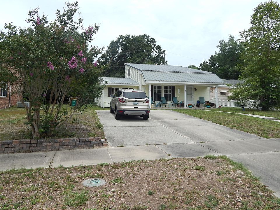 1st image of 2554 Bryn Mawr Ave