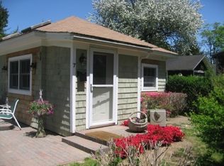 112A Elm St, Southampton, NY 11968