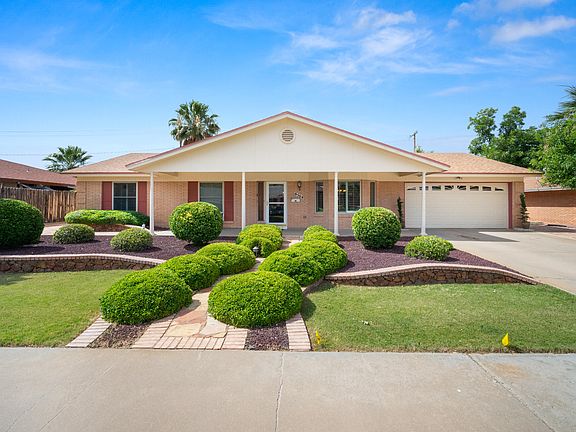 2nd image of 8504 Catalpa Ln