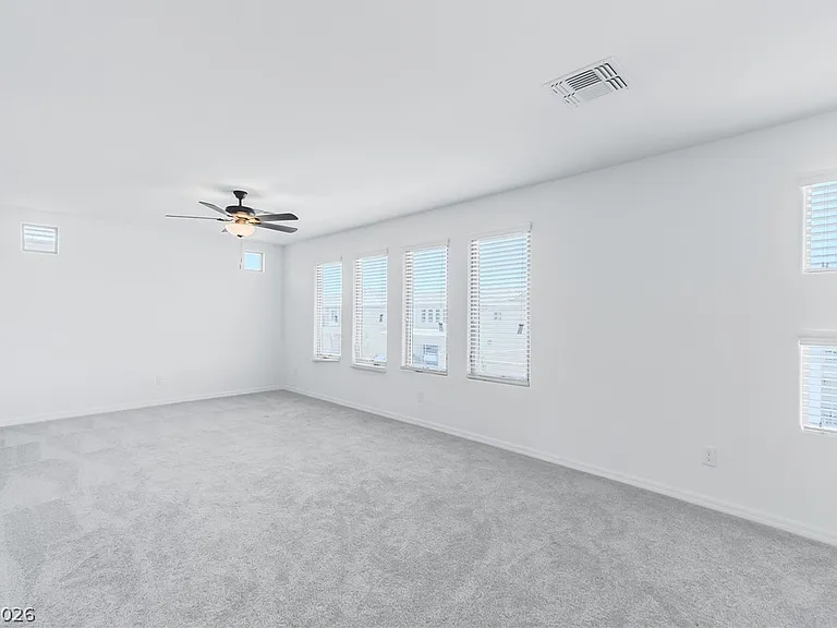 5788 Yellow House St — Photo 15