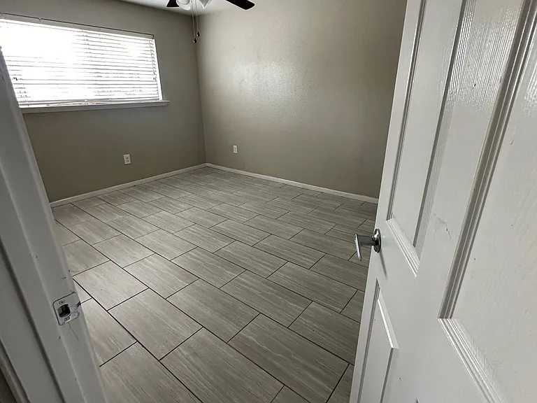 Premier on Woodfair Apartments — Photo 7