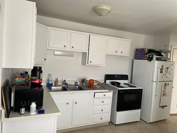4th image of 100 E Dorothy Ln #4