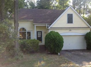 2301 Annecy Dr, Matthews, NC 28105