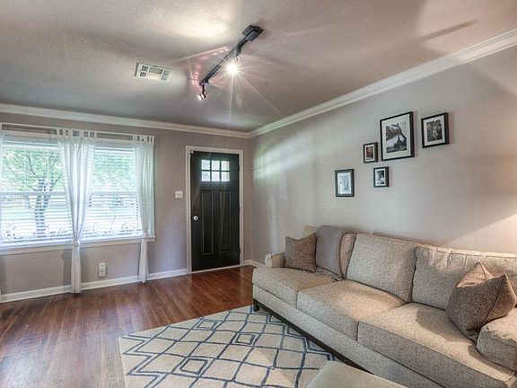 2nd image of 4306 De Milo Dr