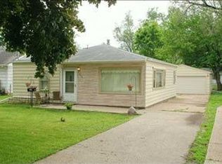 514 Leach Ave, Des Moines, IA 50315