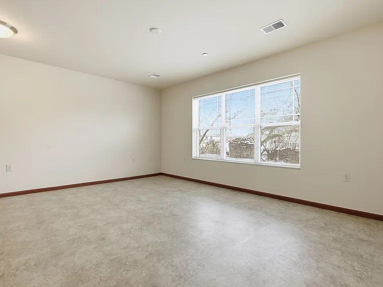 Whispering Echoes Townhomes — Photo 15