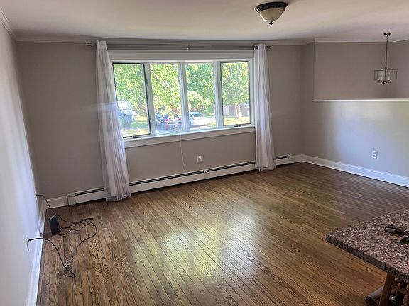 3rd image of 14 Partridge Ln