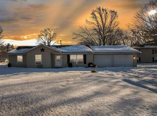 420 S Apple Rd, Osceola, IN 46561