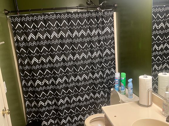 5th image of 10700 Willow Ct #3