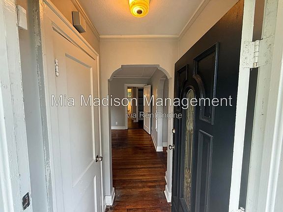 3rd image of 2215 Alabama Ave