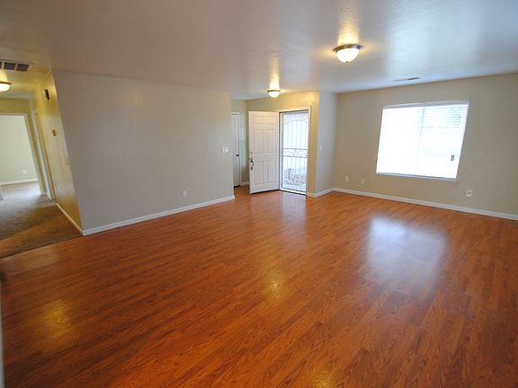 4th image of 200 Cleveland Ave