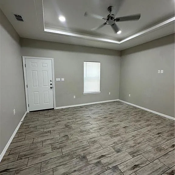 1603 Playa Dr #3 — Photo 2