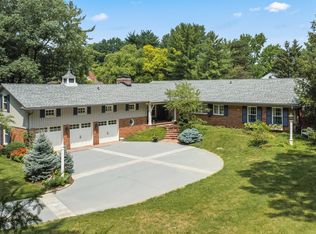 412 Pine Dr, Indianapolis, IN 46260