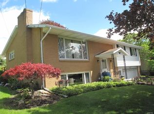 124 Copleigh Dr, Syracuse, NY 13209