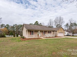 1459 Angela Ct, Lincolnton, NC 28092