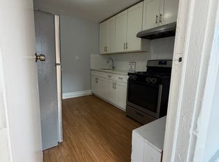 4 Ritters Ln, Yonkers, NY 10703