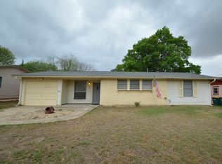 823 Highgate Rd, Universal City, TX 78148